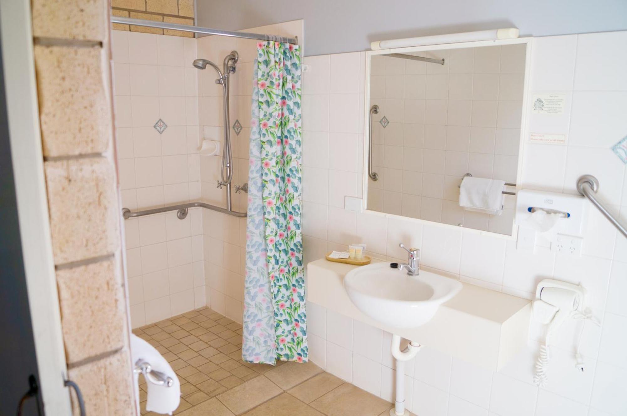 Jacaranda Country Motel Сент-Джордж Номер фото